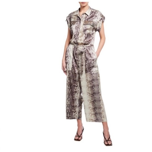 Le Superbe Snake Skin LE Jumpsuit Size 12 Color Cream/Gray/Brown - Picture 1 of 11